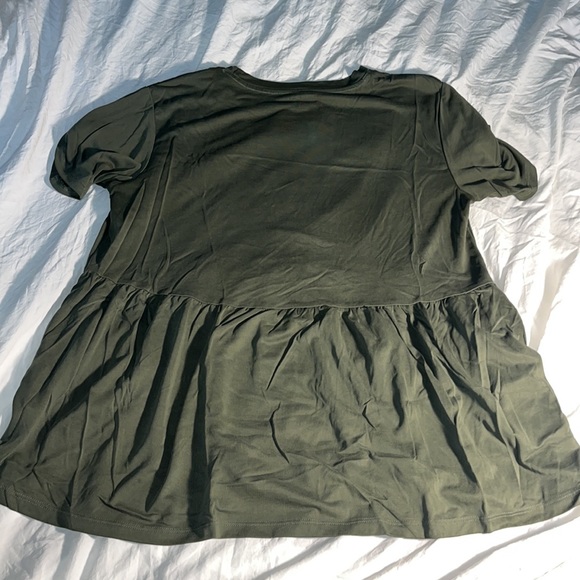 American Eagle Olive Green Babydoll Top Size Medium - Picture 2 of 4